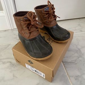 Sperry duck boots